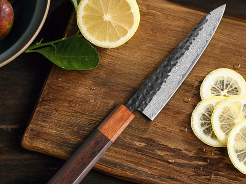 Petty Knife vs Santoku: Which One Should You Choose?