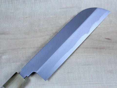 Usuba vs Santoku: Which Knife is Best for Your Cooking Needs?