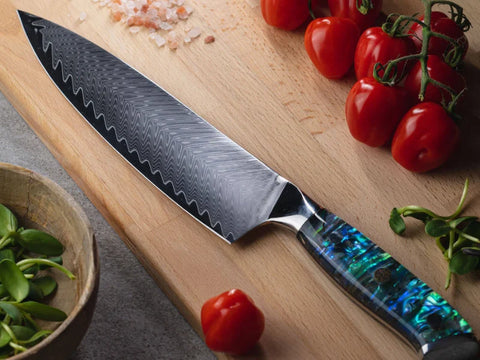 What is VG-10 Steel? Discover Its Characteristics and Uses